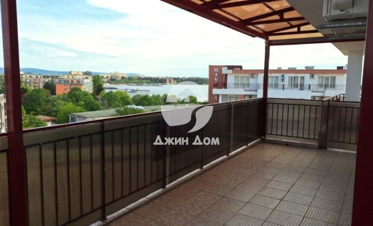Продава се Тристаен апартамент в с. Равда, Област Бургас - 126 кв.м за 1072 €/кв.м - Снимка #5