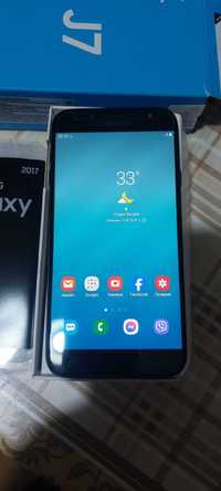 Телефон Samsung J7 2017