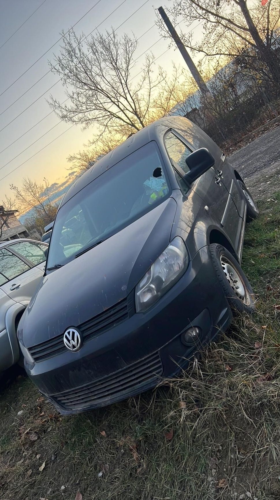 Vw caddy an 2011 motor 1.6 diesel cutie automata dsg . Adusa in 2024 d