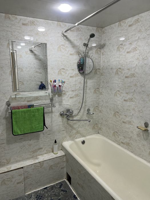 сергили 4 да 4 ханали 5 хона килинган дом сотилади