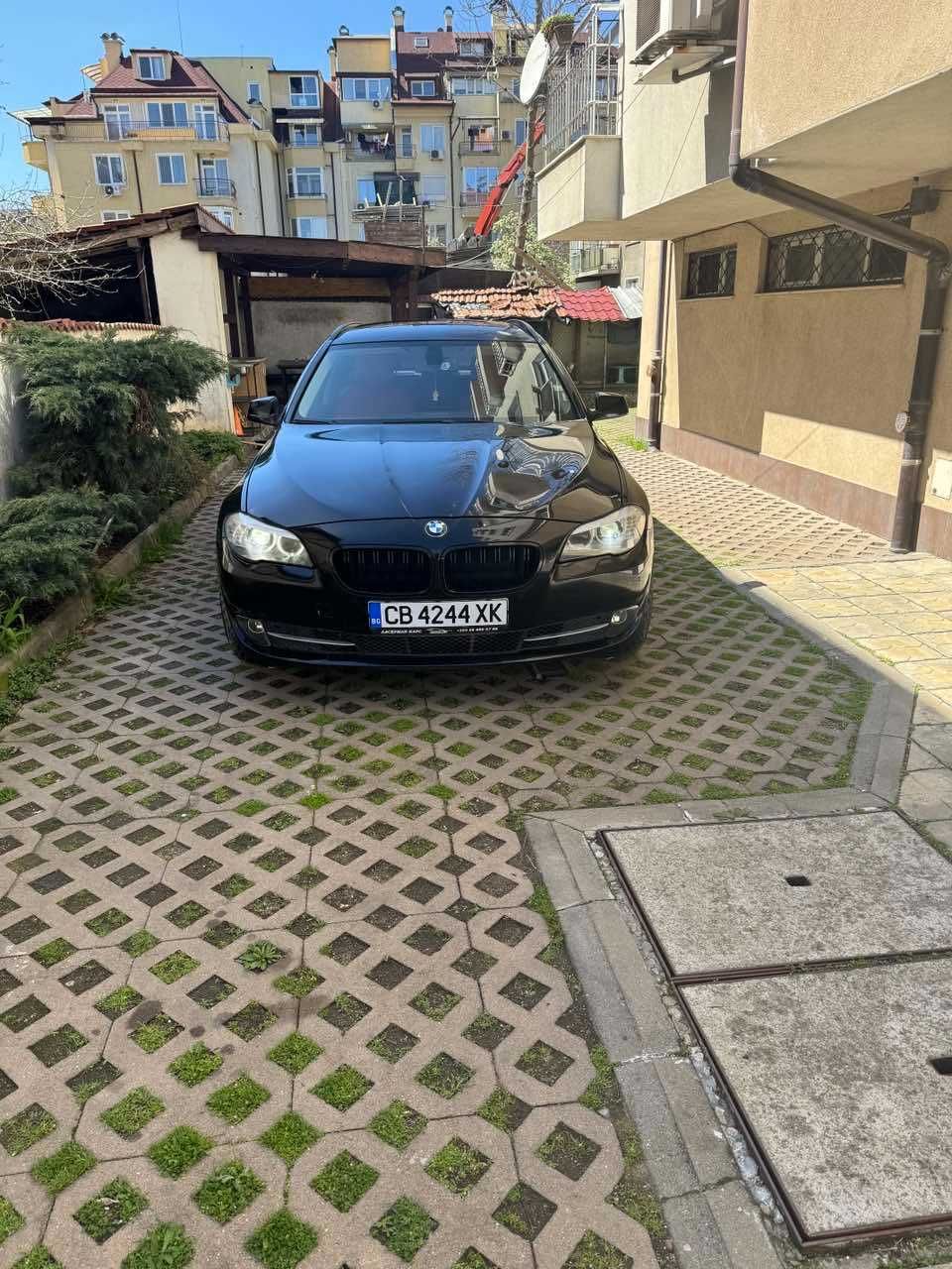 BMW 2011 г, Сменени Верига, Лагери и Помпа! Отлично!