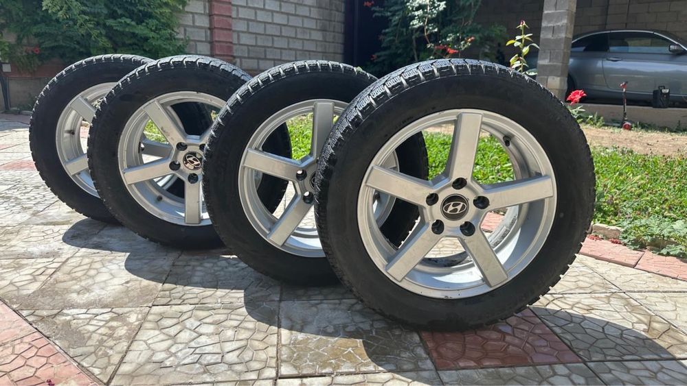 Зимние шины Bridgestone