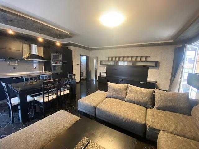 Продава се Тристаен апартамент в София, Полигона - 110 кв.м за 1637 €/кв.м - Снимка #6