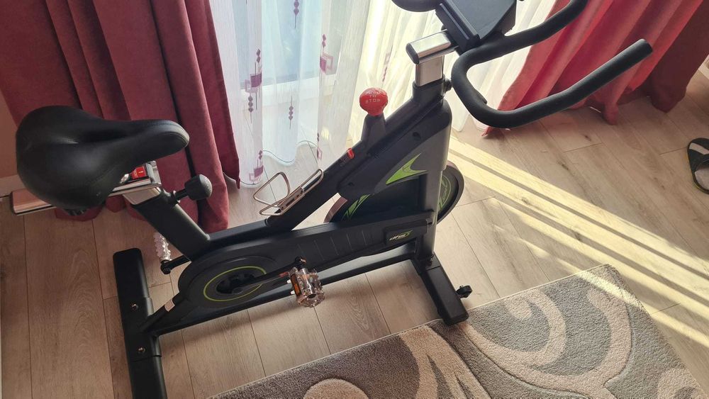 Bicicleta spinning DHS