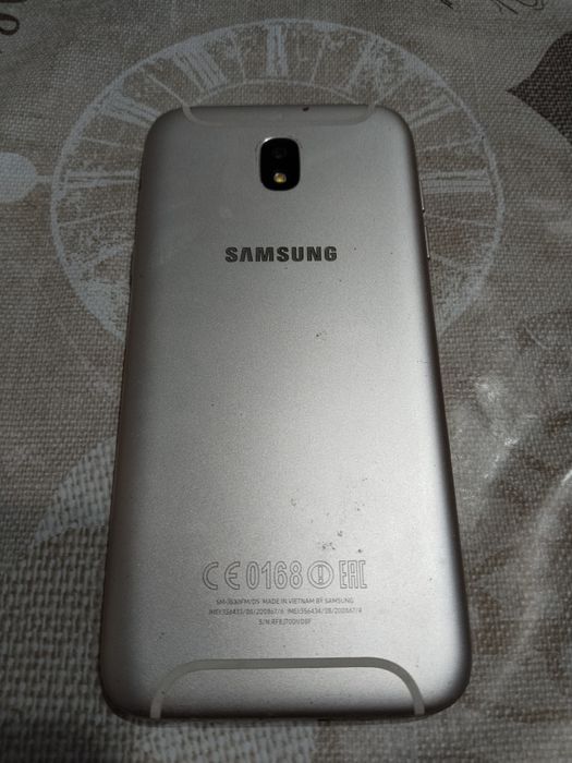 Продам телефон  самсунг