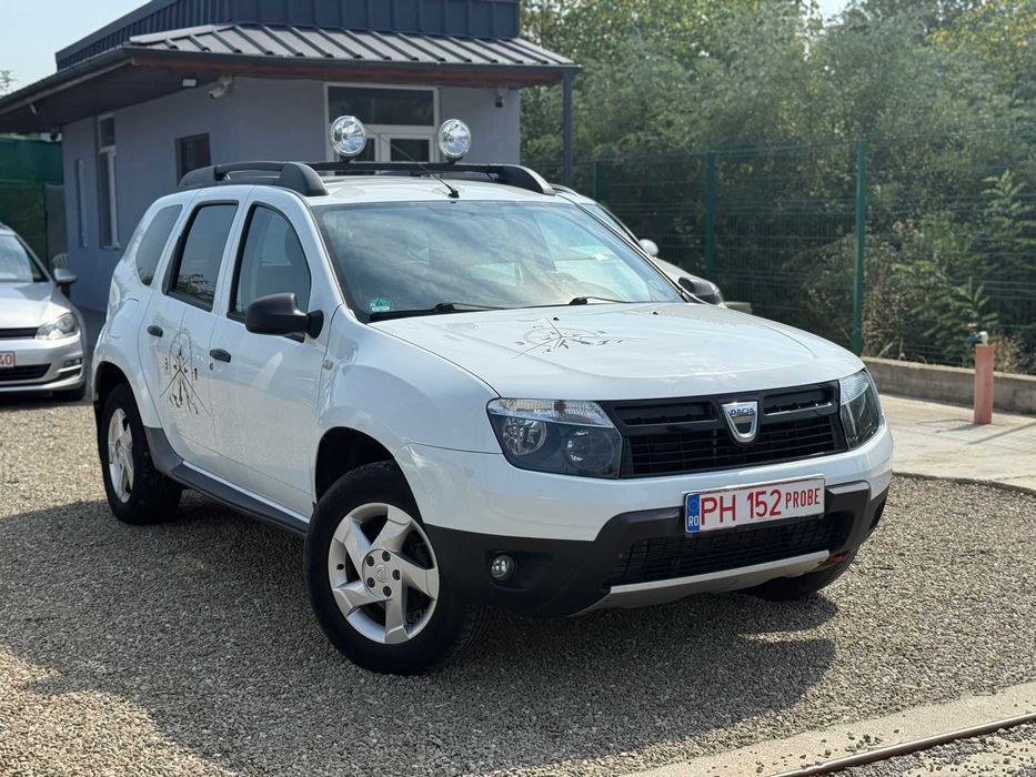 Dacia Duster 4x4 - 06/2013 - 1.6 benzina - RATE fara AVANS