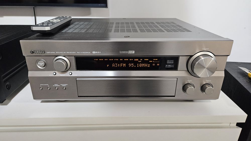 Receiver Yamaha rx v1300+ telecomanda