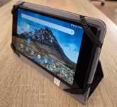 Таблет Lenovo TAB 7 Essential (TB-7304F) + калъф + кабел