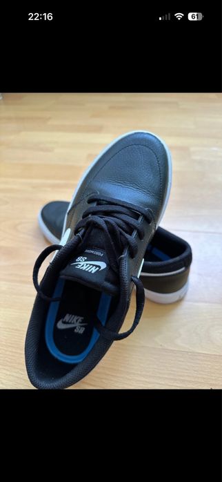 Adidasi dama nepurtati