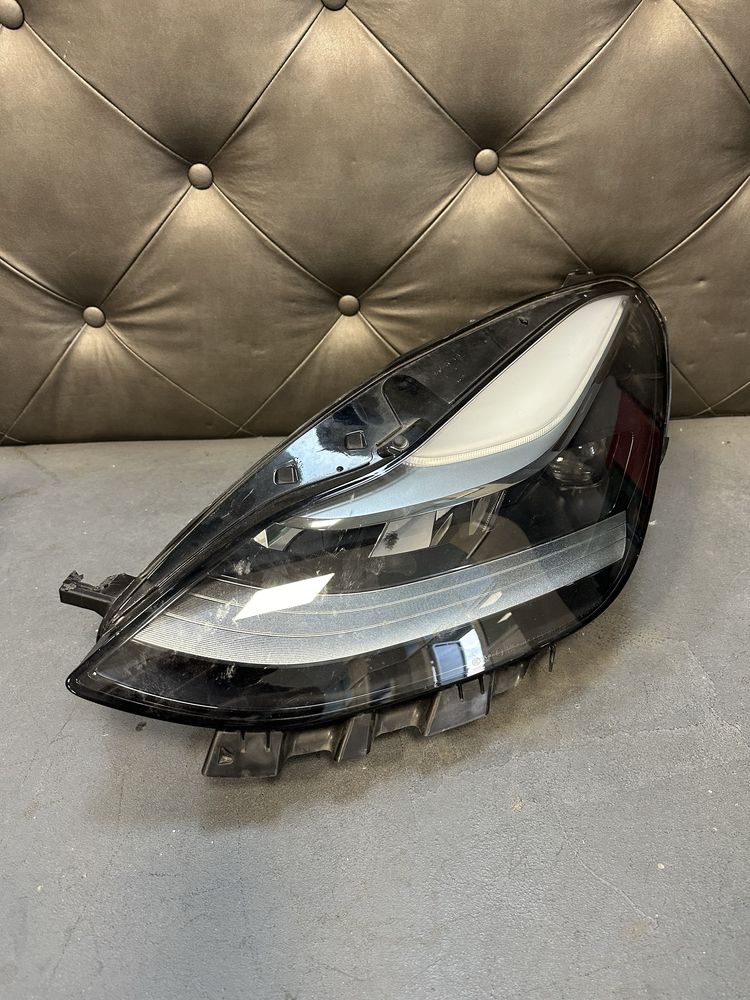 Tesla 3 Y led фар фарове ляв тесла
