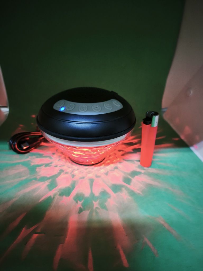 Boxa difuzor plutitor ipx 7