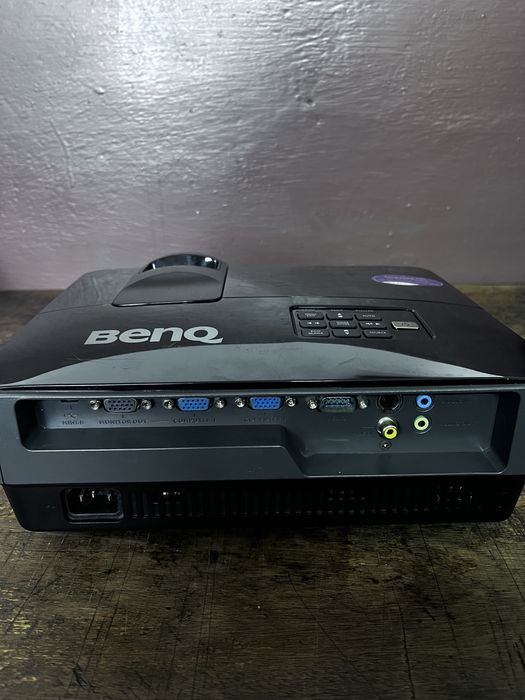 Videoproiector BENQ