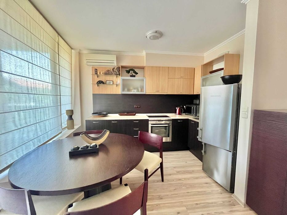 Продава се Тристаен апартамент в Свети Влас - 150 кв.м за 1134 €/кв.м - Снимка #4