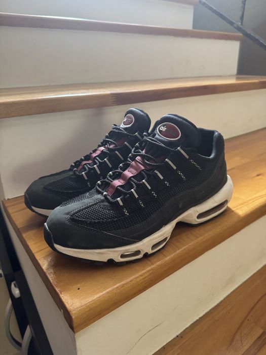 Nike Air Max 95.