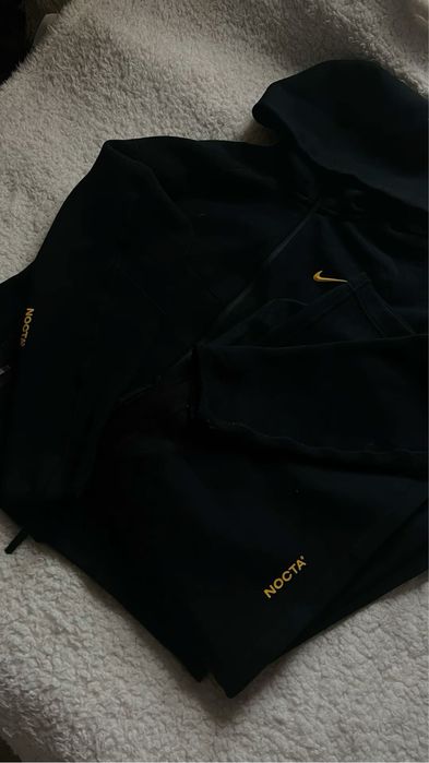 nike nocta tech.