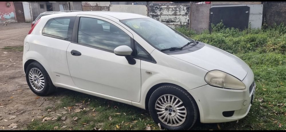 Vand fiat punto