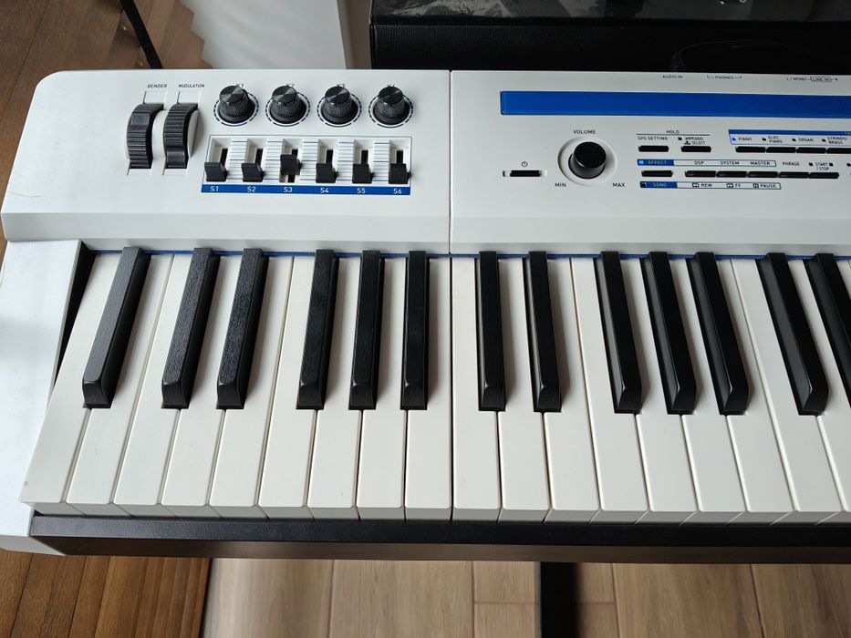 Pian electric - 88 clape/ claviatură premium