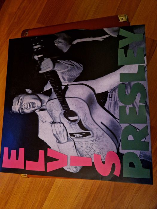 Грамофонна плоча с песни на Елвис Пресли, Elvis Presley (CD)