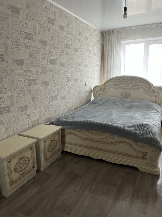 Продам спальную кровать