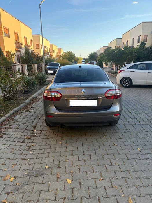 Renault Fluence 1,6 16V 110 CP Euro 5. Pret 4.100 euro