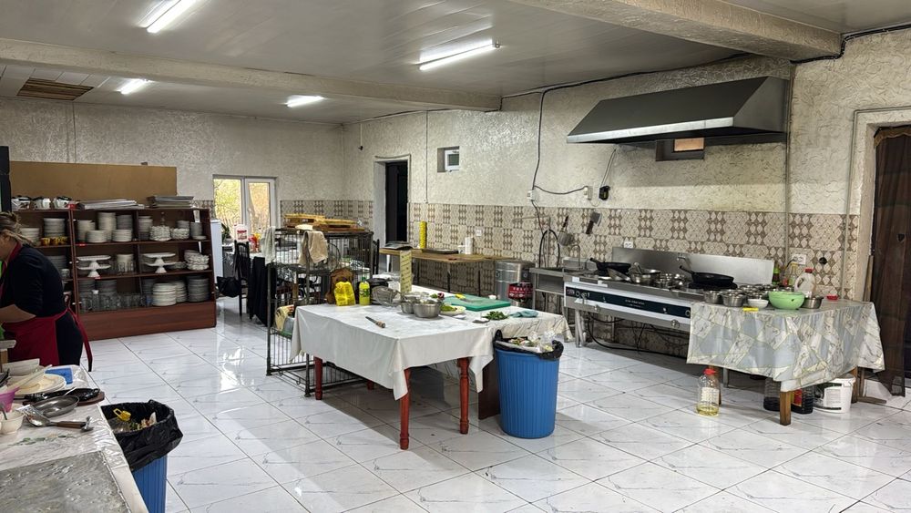 Продается кафе и дом