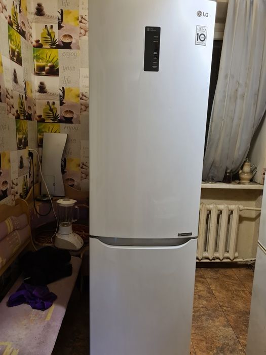 Samsung  NoFrost Оригинал Высота 2м. Inverter