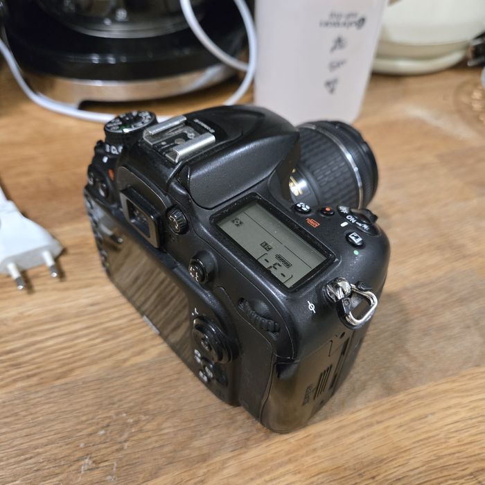 Nikon d7200 +af-p 18-55 kit