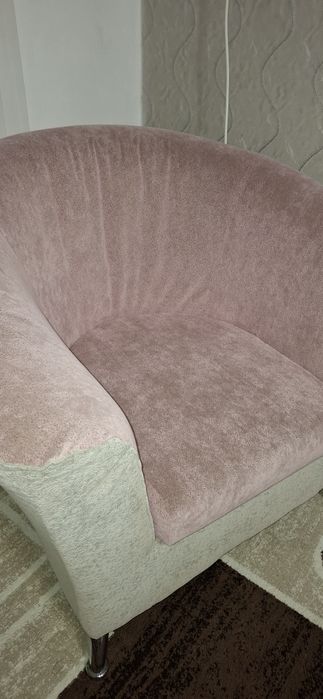 Продаются два кресла