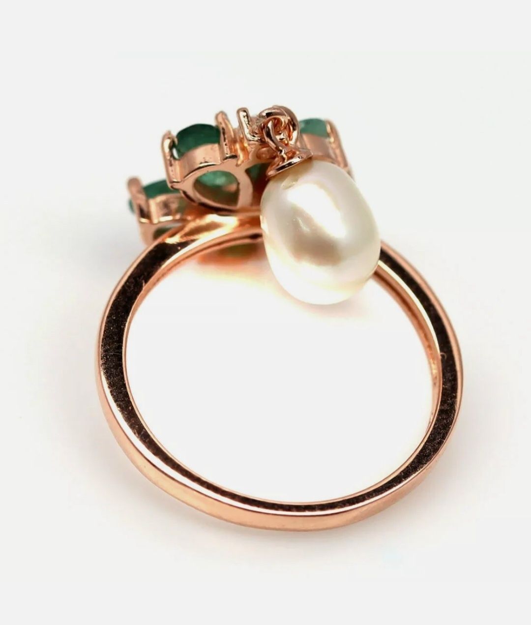 Уникален дамски сребърен пръстен със Смарагди,бял Топаз и бяла перла