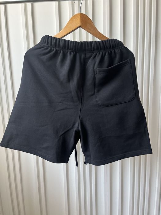 Pantaloni scurti essentials