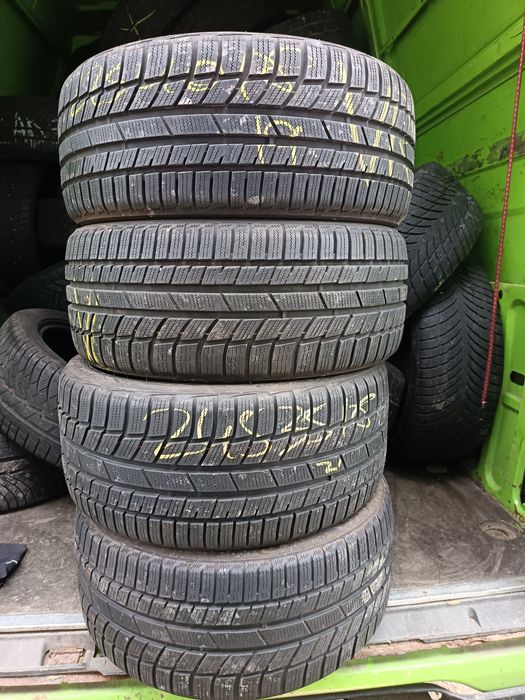 Anvelope MS iarna 225 40 18 și 245 35 18 toyo 7.5mm