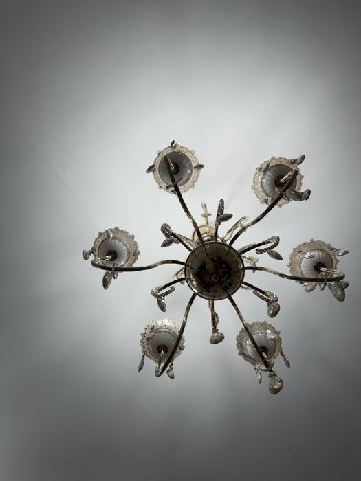 Продам люстру , разные