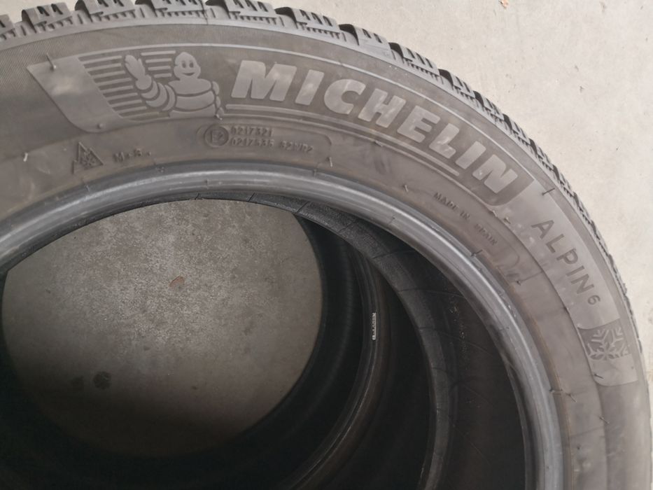 215 55 17 цола гуми Michelin dot 21
