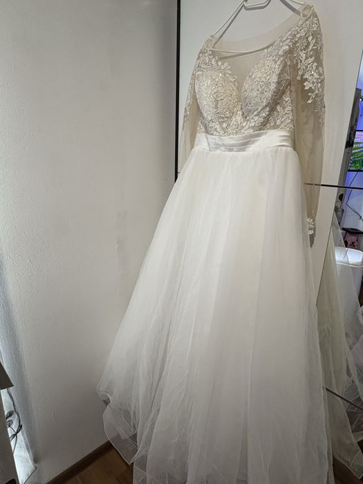 Rochie mireasa marimea 50