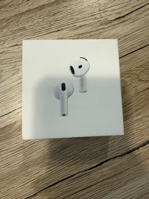 Airpods 4 ANC ЧИСТО нови