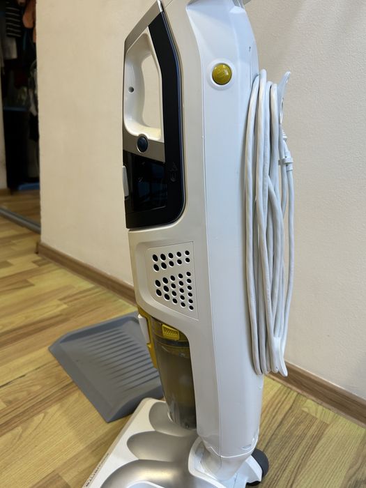 Aspirator vertical cu aburi