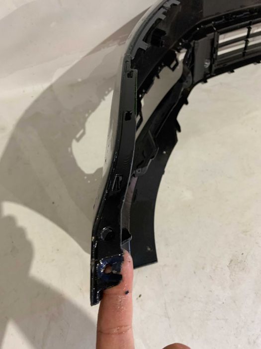 Bara fata  VW Passat B7 ,  2010-2014 cod origine  3AA807221