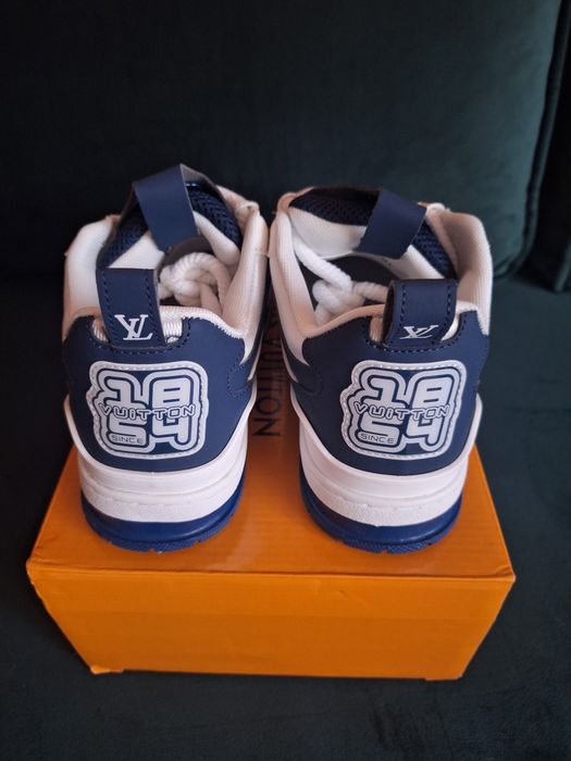 Papuci Louis Vuitton Skate 43 albaștrii - Cadoul Ideal, Urgent