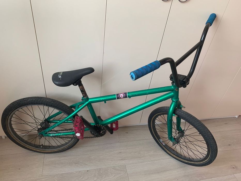 Продам  велосипед BMX