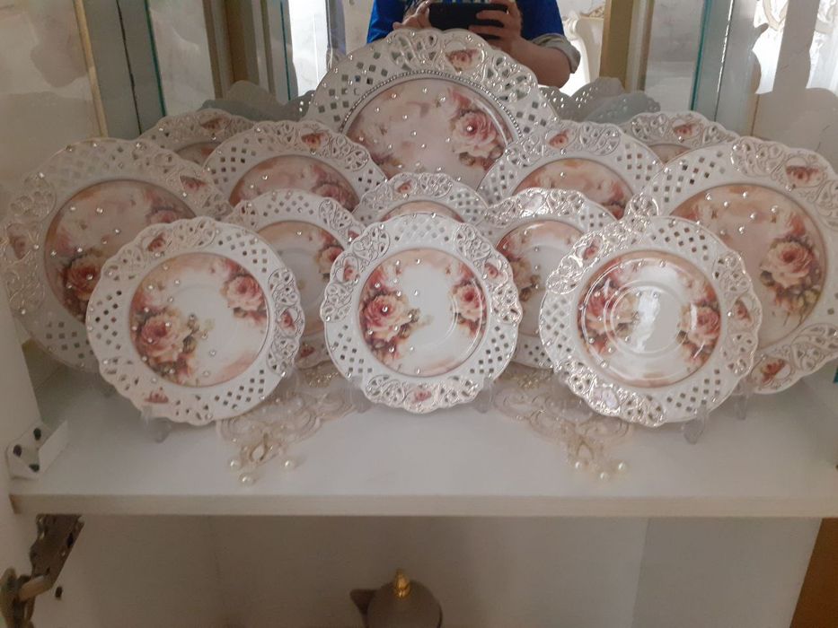 Сервиз наборла сотилади 2 та камплекит бор