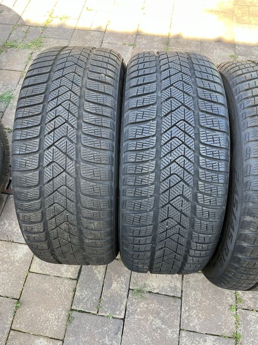4 Anvelope Pirelli 245 45 18