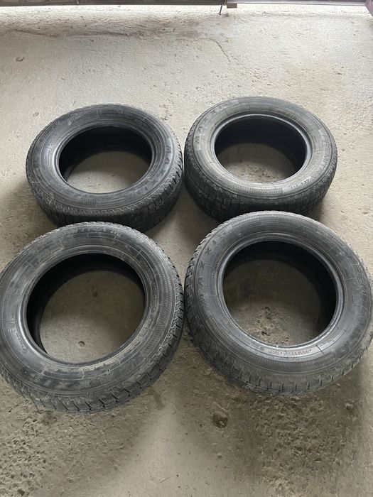 Шины зимние 205/65/15