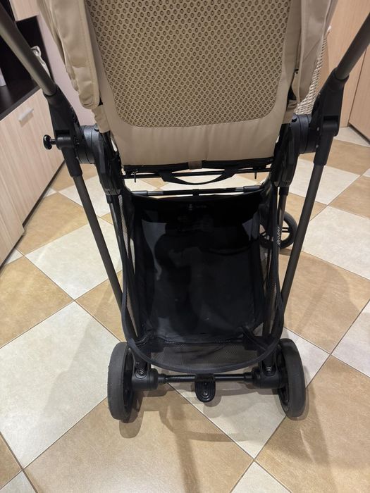 Cybex      Melio