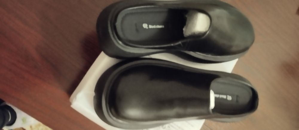 Продаю шлепки мюли