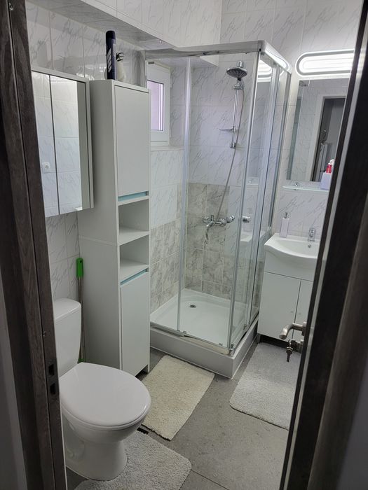 Închiriez apartament 1 camera Frumoasa