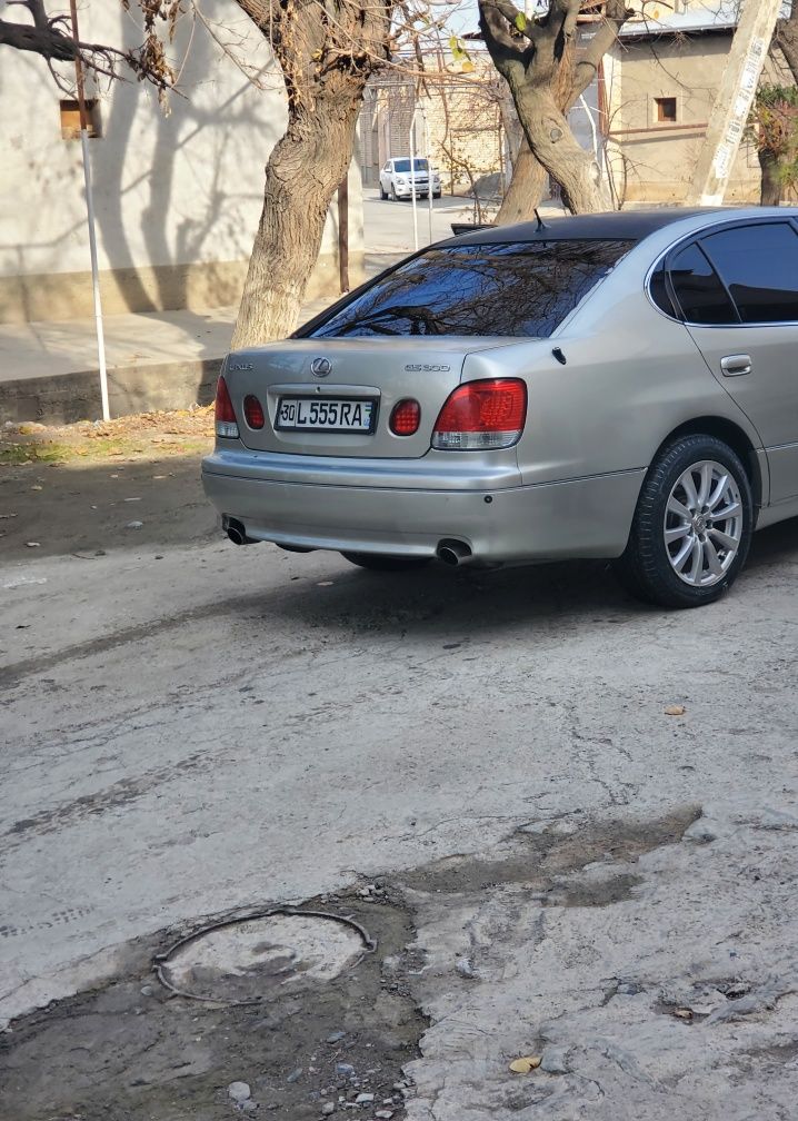 Lexus gs 300 2jz 230 лошадок 300 крутящий м  до 100 за 5.8 секунд