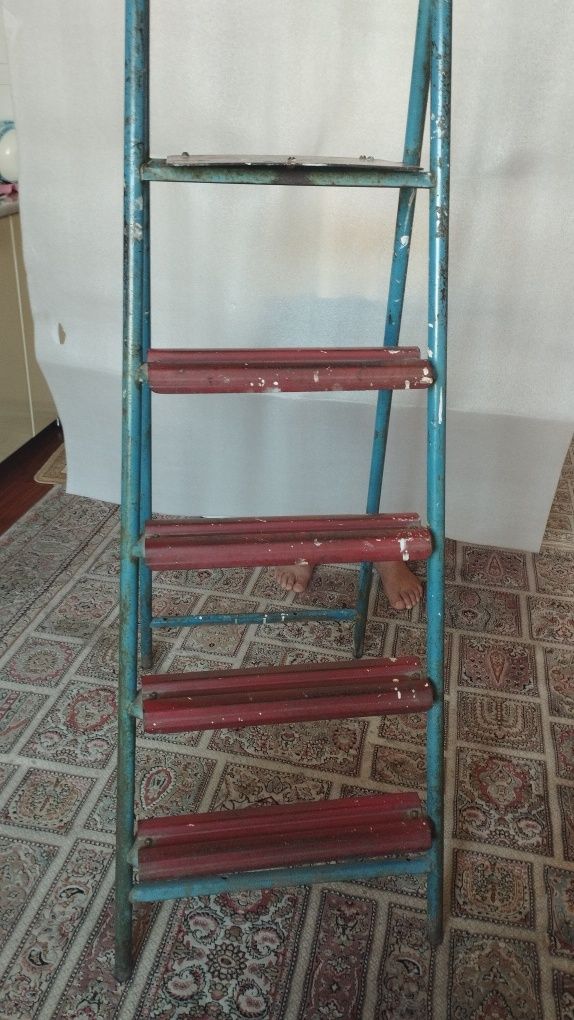 Стремянка 1,9 см. Металл