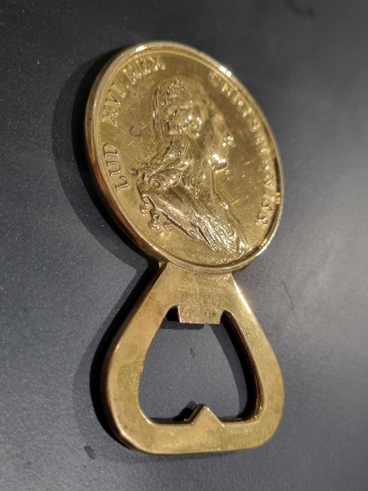 Vintage отварачка за бутилки Louis XVI