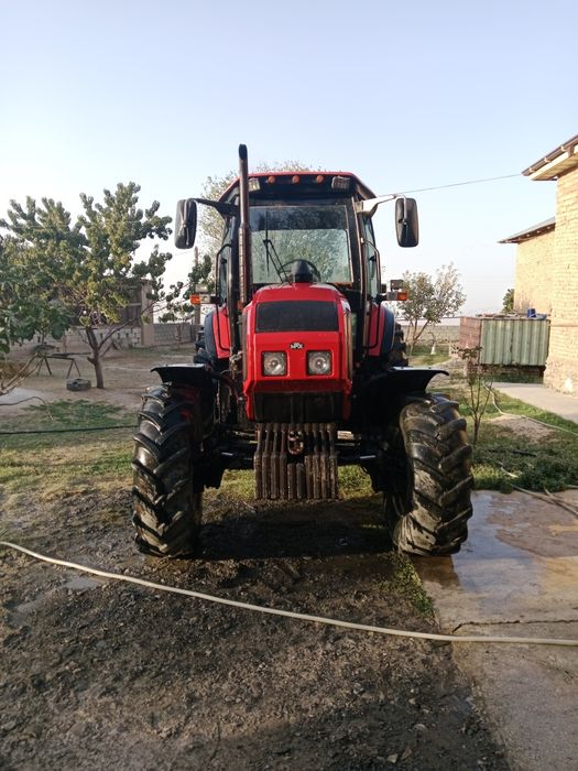 Traktor Belarus 1523