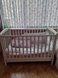 Детско дървено легло и скрин на foppapedretti в бяло и сваровски крист